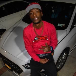 Meet your Posher, Lamont